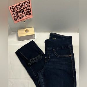 Women’s slimming denim jeans